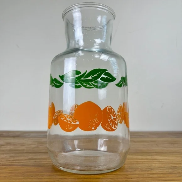 Vintage Anchor Hocking Juice Jug | Citrus Carafe with Oranges & Leaves | 1970s - Picture 9 of 15